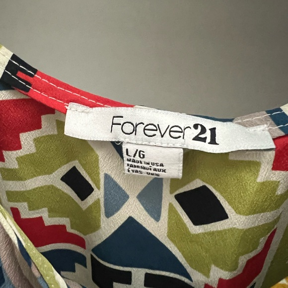 Top - Picture 2 of 3